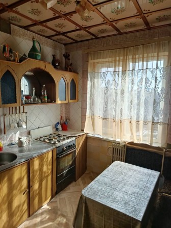 Продам двокімнатну квартиру - фото 1