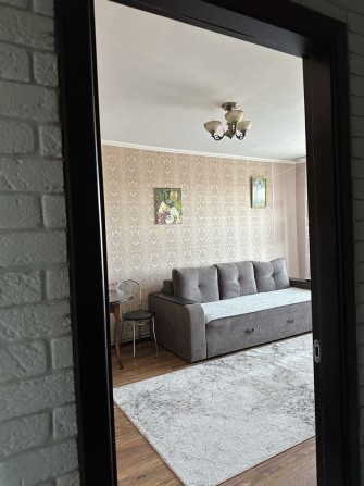 Продається затишна трьох кімнатна квартира в тихому районі - фото 1