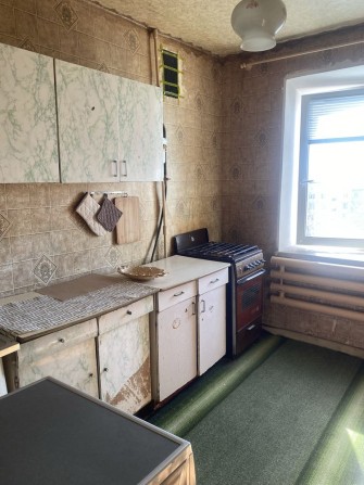 Продам 2-х кім.кв на трикутнику з  меблями. - фото 1