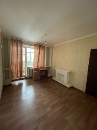 Продам 4-х комнатную квартиру на 3-м этаже 5-и эт.дома
​Продается - фото 1