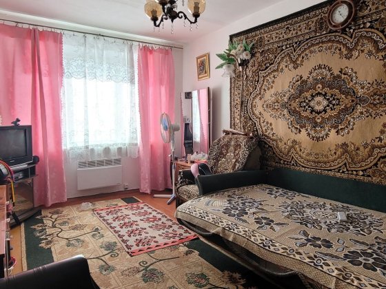 Продам 3х кімнатну квартиру. Марганец