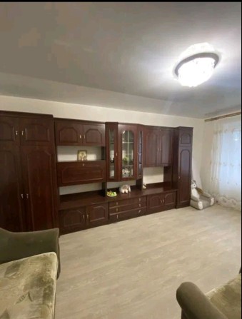 Чешка 3х.кімнатна квартира - фото 1