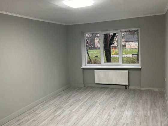 В Продажу ПРИВАБЛИВА 2 кімн 1/5 Мукачеве