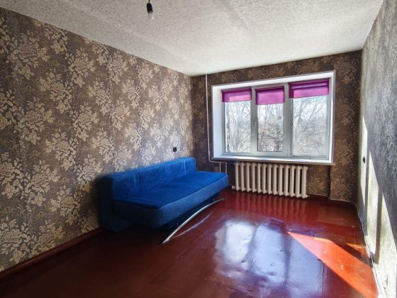 Продаж 2-х кімнатна квартира по Шевченка район зуп.Молодіжна Нежин