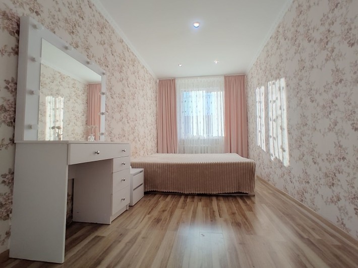 Продам 3-кімнатну квартиру в місті Нововолинськ,продаж від власника - фото 1