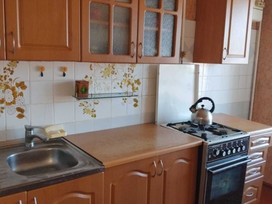 Продається 2-х кімнатна квартира в Новодністровську Новодністровськ