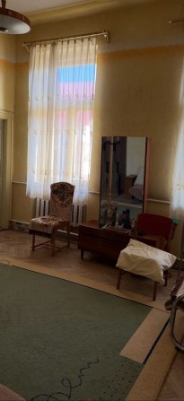 Продається двохкімнатна квартира - фото 1