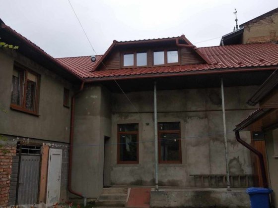 Продаж великої квартири центер. Мукачево