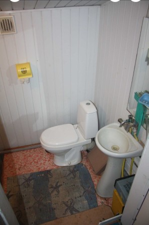 Продам 2-кімнатну квартиру під ремонт - фото 1