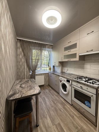 Продам 2к с индивидуальным отоплением и евроремонтом - фото 1