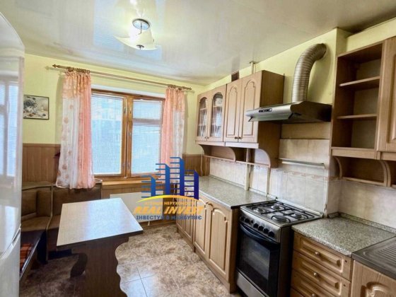 Квартира 3 кімнатна Самар