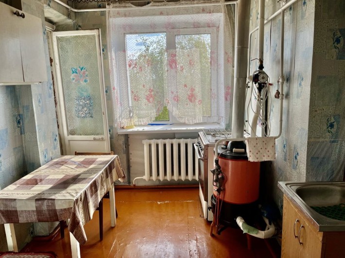 Продам 3х комнатную квартиру - фото 1