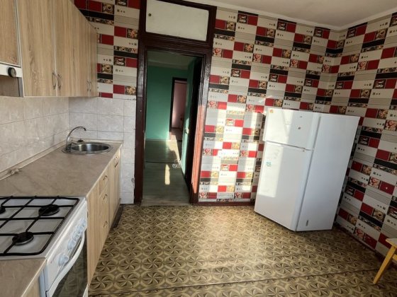 Трикімнатна на Каштановій,26 / вільна Обухов