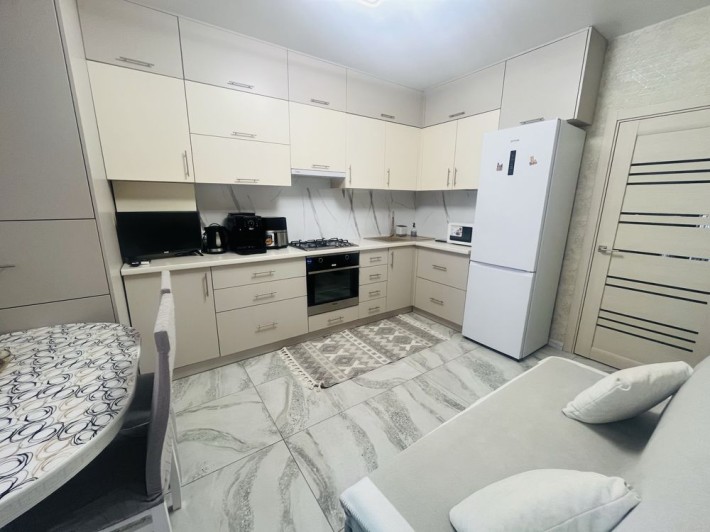 Продаж 1-но кімнатної квартири в м.Обухів  на м-н Обухівський ключ - фото 1