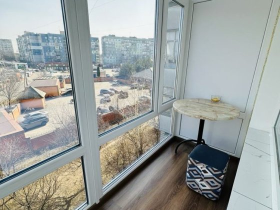 Продам 1 кімнатну квартиру в цегляному будинку в центрі міста Самар