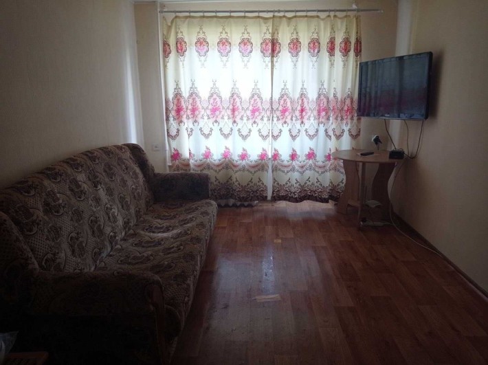 продам двухкомнатную квартиру недорого хозяин - фото 1