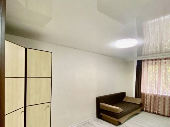 Продам 2 кім.центр міста Самар Самар