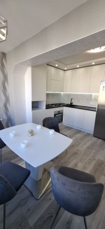 БЕЗ %  3 х кімнатна квартира Харків ( Пісочин) від власника. - фото 1