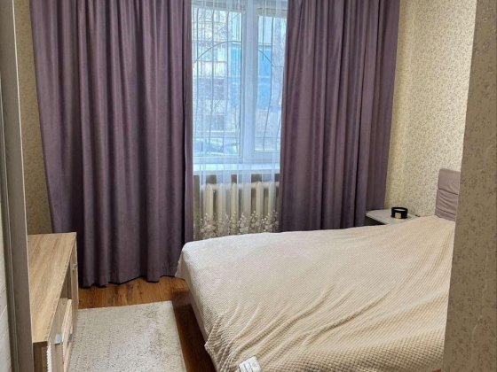 Продам 2-кімнатну квартиру р-н Трейд-парку Самар