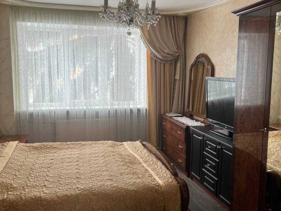 Продам 3к квартиру. Район магазина "Фора" Прилуки