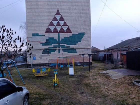 Продам однокімнатну квартиру Ромны