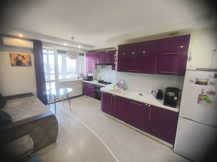 В продаже большая 2х комнатная квартира в современном доме - фото 1