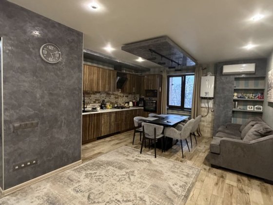 Продам 4х квартиру в Новострое Самар