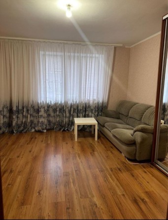 Продам 2х комнатную квартиру - фото 1