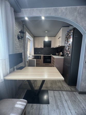 Продаж квартири - фото 1