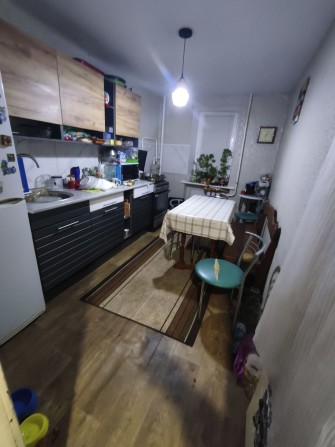 Продам квартиру на площі - фото 1