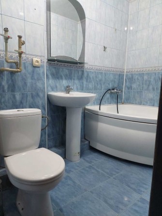 Продам 3-комнатную квартиру Центр - фото 1