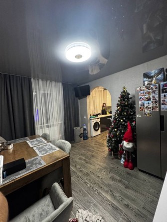 Продам 3-комнатную квартиру с ремонтом - фото 1