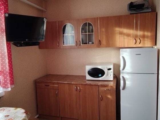 Продаж квартири з ділянкою Староконстантинов