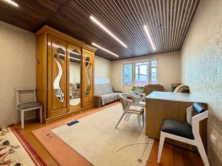 Продаж 3-кімнатної квартири у місті Стрий - фото 1