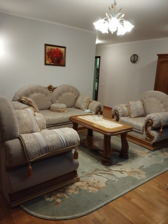 ПРОДАЄТЬСЯ простора квартира 69.4 м² функціональне планування. - фото 1