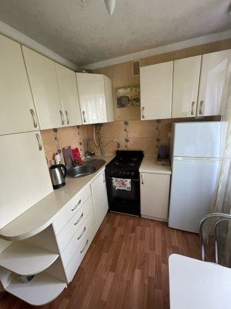 Продажа 2к/квартиры с ремонтом ,в Центре города !Сертификат ! - фото 1