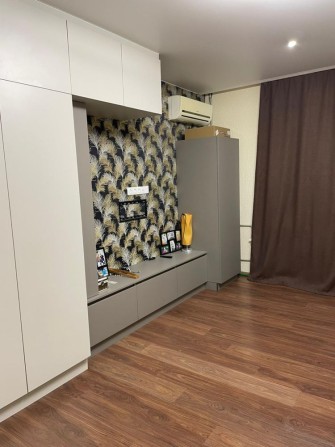 Продам 2х комнатную квартиру , центр города - фото 1