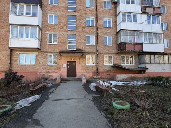 Продаж 2-кімнатної квартири,район Доси Умань