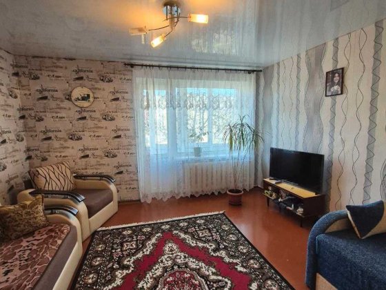 Продаж квартири ! 2 кімнати+ 53 кв.м +4 поверх + двостороння+не кутова Умань