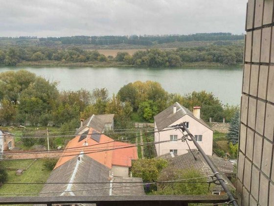 ID40975 Продаж теплої 2-кімнатної квартири з видом на річку Хмельницький