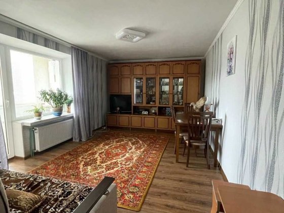 Продам 2х кімнатну квартиру, з ремонтом у центрі міста. м. Хмільник Хмельник