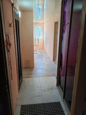 Власник, терміново продам квартиру - фото 1