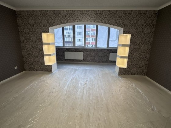 Велика 2к в спокійному районі. Середній поверх, мінімальне оформ.37337 Хмельницький