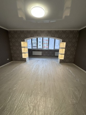 Велика 2к в спокійному районі. Середній поверх, мінімальне оформ.37337 - фото 1