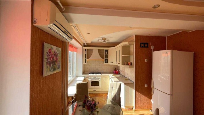 Продается 3-х комнатная квартира. р-н Артёма. Продажа по Сертификату - фото 1