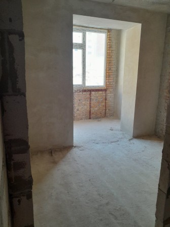 Велика 2к, всі комунікації підключено. Діє переуступка 33452 - фото 1