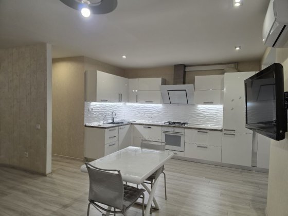 Продаж 2к н.б. Центр. Власник Хмельницький