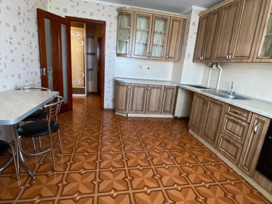 Продаж 1кімнатної квартири на Озерній Хмельницький