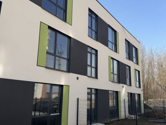 Простора однокімнатна квартира в готовому будинку Хмельницький