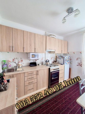 Продам 2во кімнатну  чудового планування - фото 1